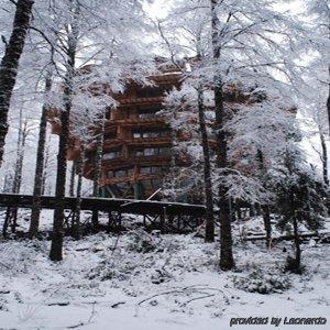 Huilo Huilo Nothofagus & Spa Puerto Fuy